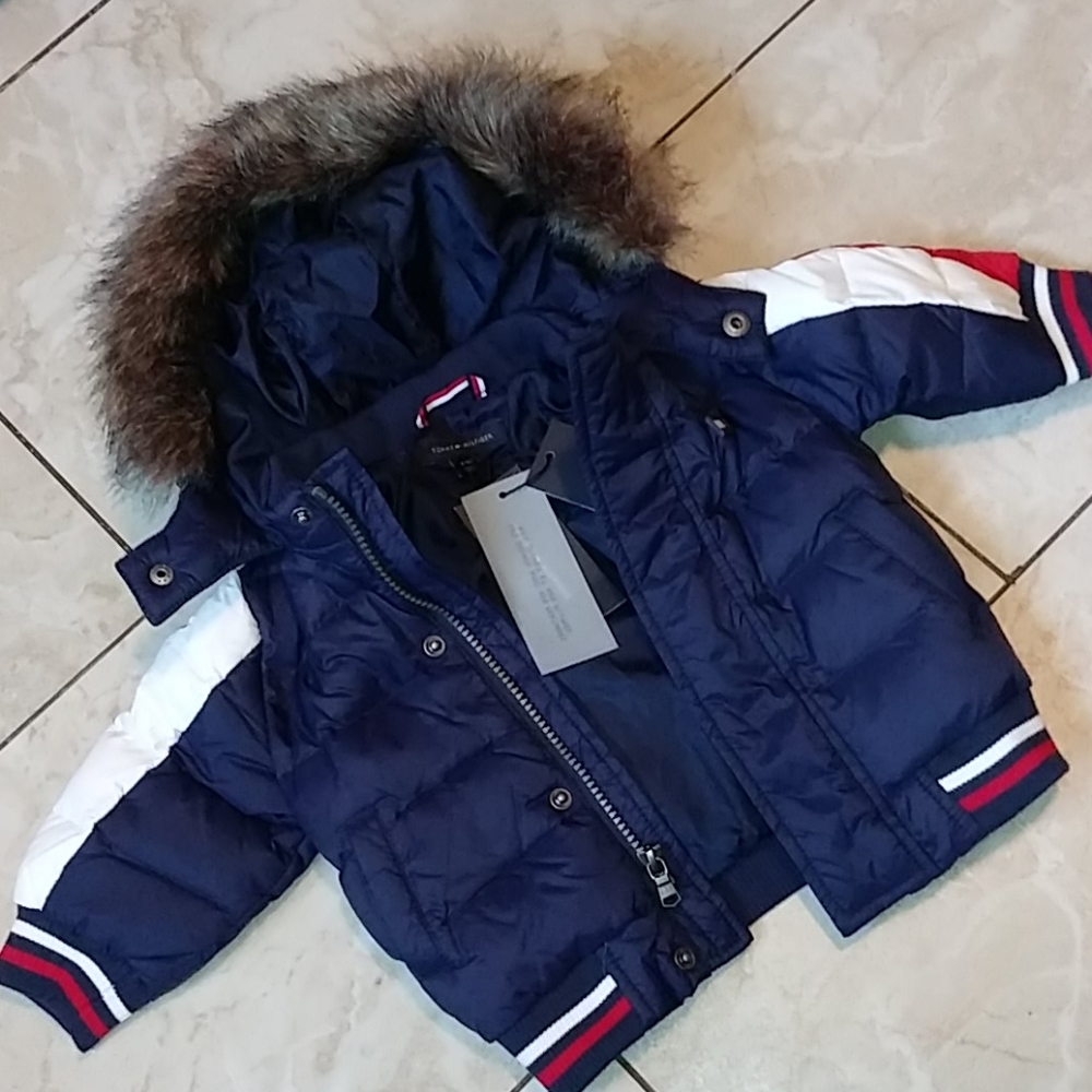 COPY - Tommy Hilfiger puff jacket 🎉Last 6-9 size